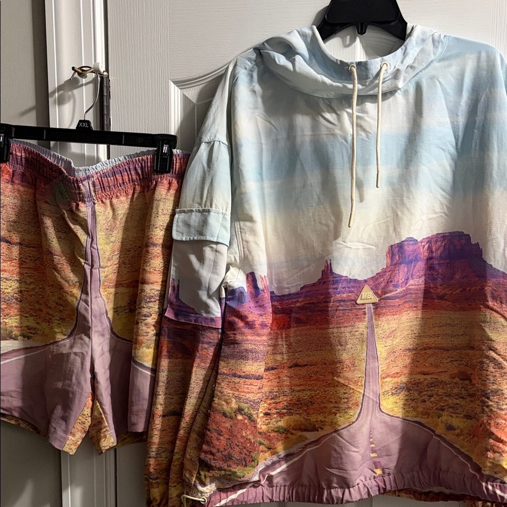 Scenic Desert Print Hoodie & Shorts Set